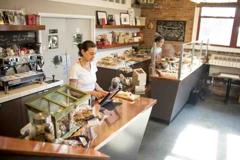 interior de una panadería - ideas de negocio para pequeñas ciudades